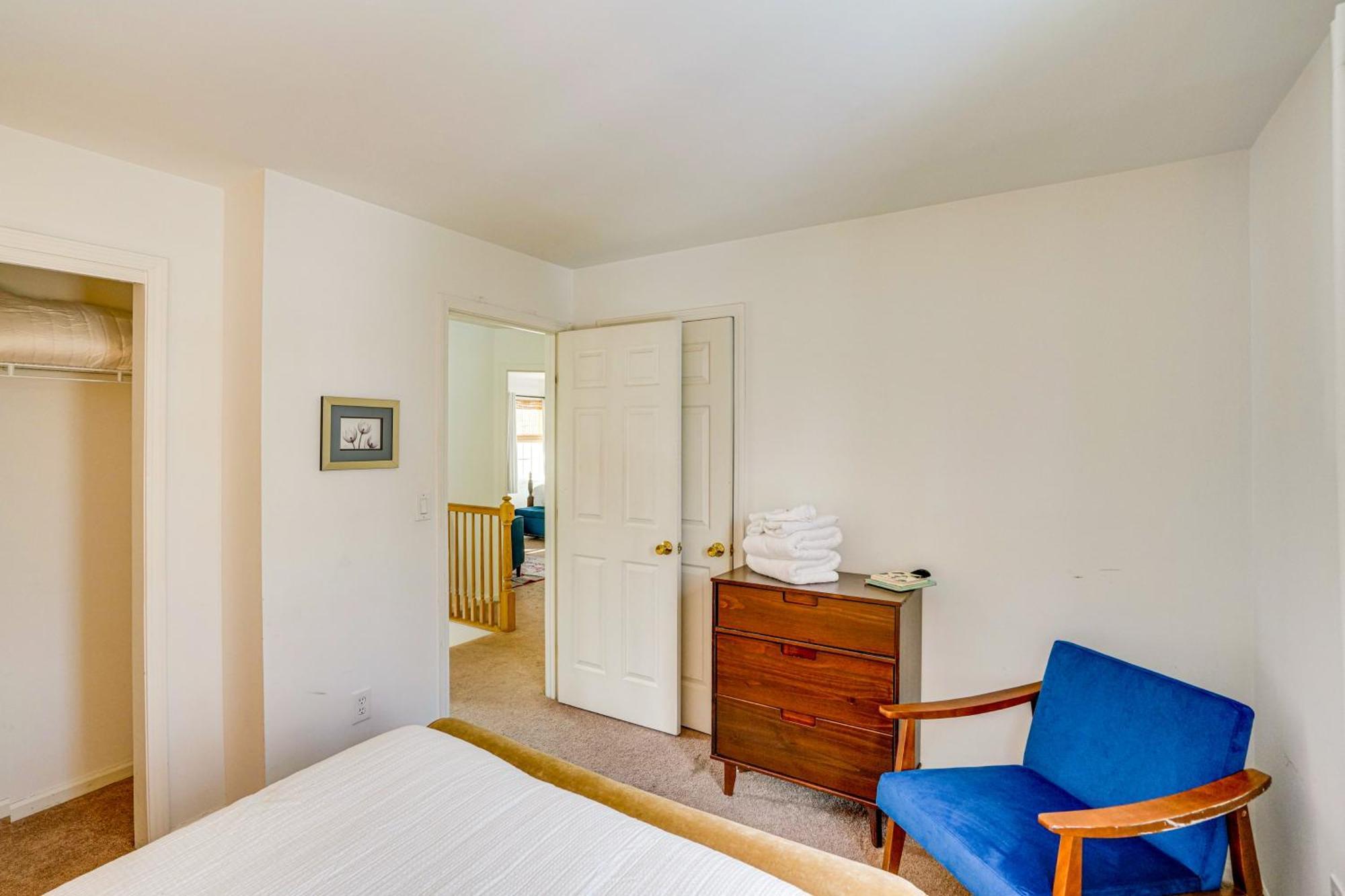 Private Guest House In Dtwn Lenox, Walk To Dining! Екстер'єр фото